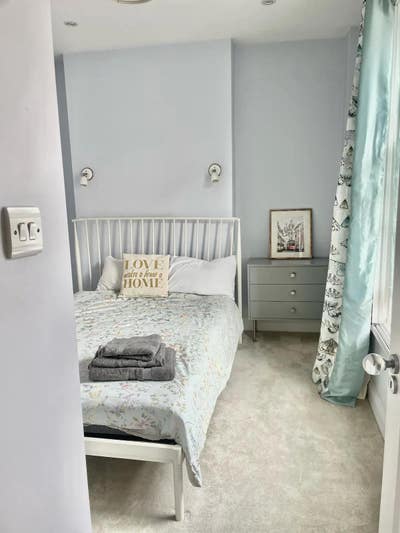 Charming bedrooms in Chelsea Main Photo