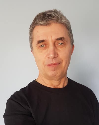 Professional male looking for a room or flat Main Photo