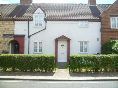 4 Bed House To Rent On Norbroke Street, W12 Main Photo