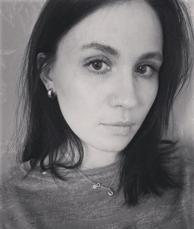 Professional Female seeks a double room Main Photo