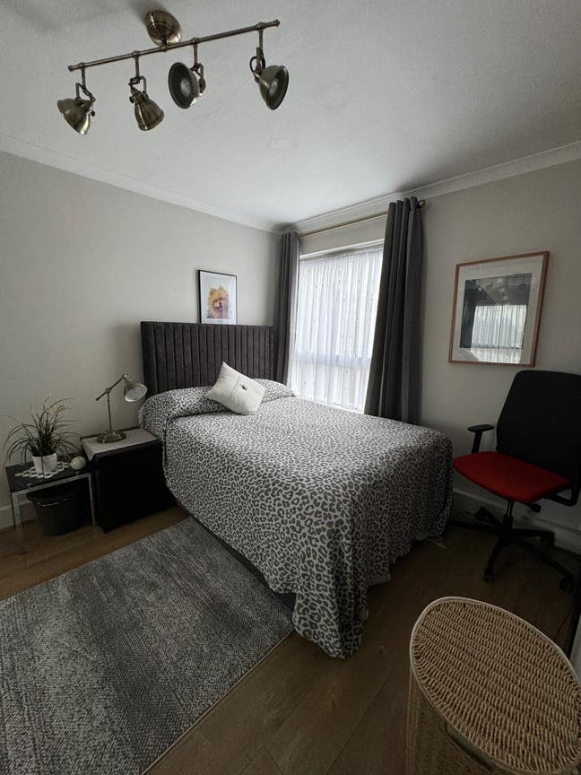 Beautiful double bedroom for rent  Main Photo