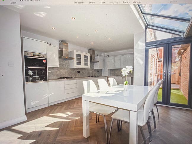 Stylish Room in 8 Bed Fallowfield 🏡  Main Photo