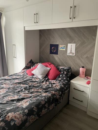 Spacious double with ensuite and balcony Main Photo