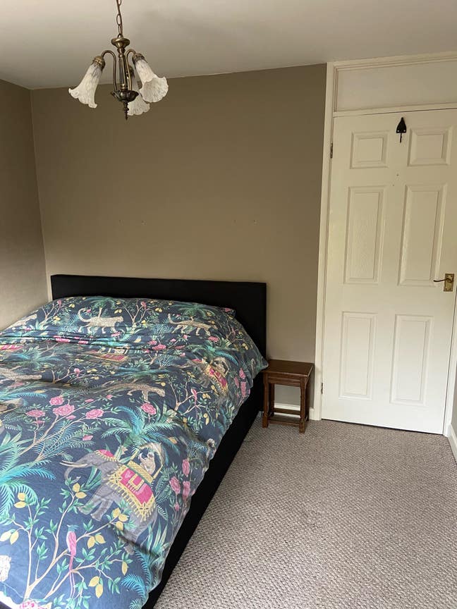 Gorgeous Double Room in the Countryside Main Photo