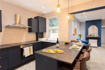 Luxury En-suite Room!  - Borehamwood Highstreet  Main Photo