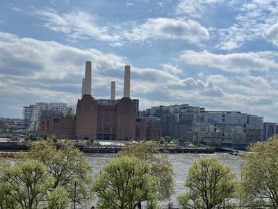River view room in friendly flat. Main Photo