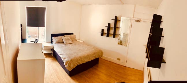 Very spacious double room in Luton Main Photo