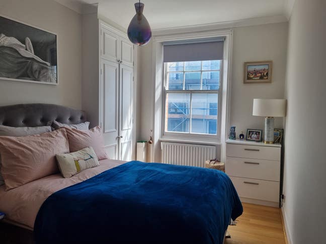 Lovely double bedroom in High St Kensington  Main Photo