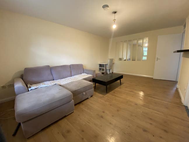 1-Bed Flat for Rent on Tasman Walk Main Photo