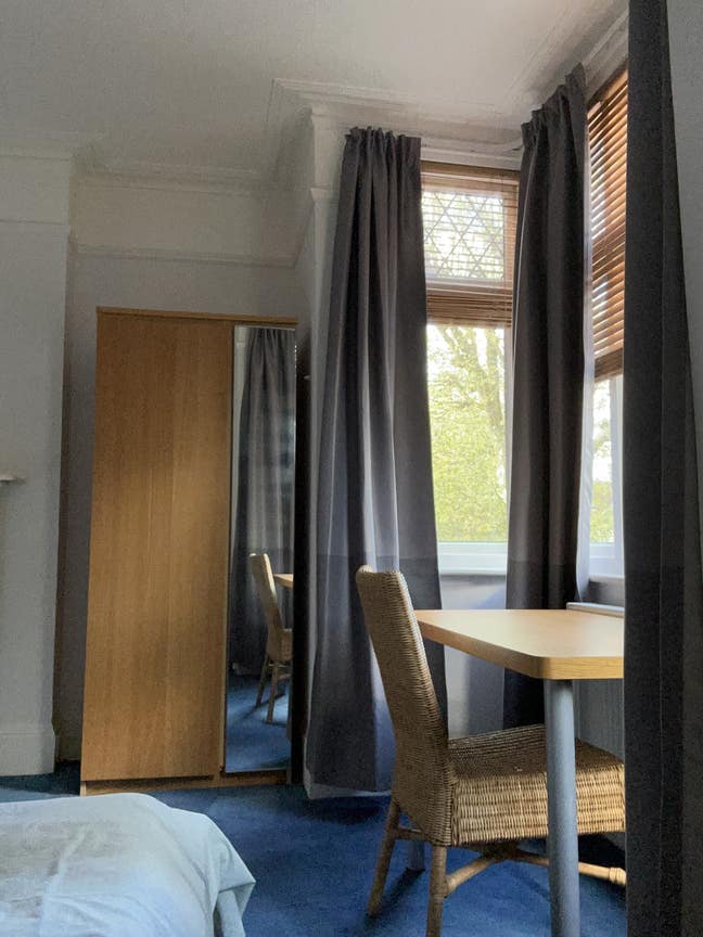 Ensuite room in Ealing Common W5, 5 Mins from tube Main Photo