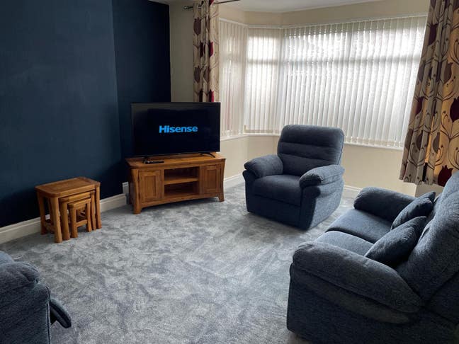 3 rooms in smart 3 bed house share.   Main Photo