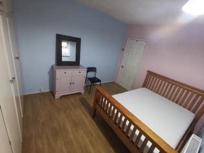 2x rooms available for single occupants ONLY, PLAB Main Photo
