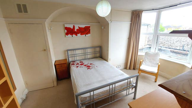 Female Sharers in 3 Bed Flat Seeking Flatmate Main Photo