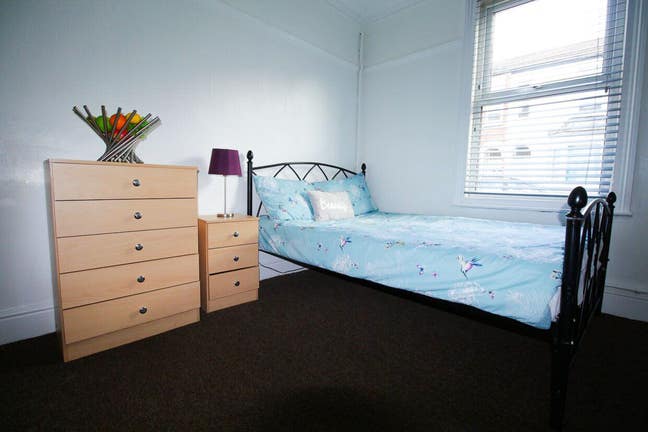 Affordable Double Room. Prime Location. Hurry up! Main Photo