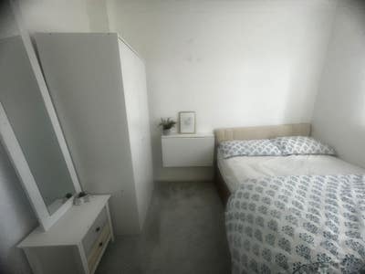 Cosy small double room for rent  Main Photo