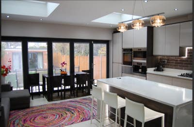  Clean modern Double room. SW20.  Main Photo