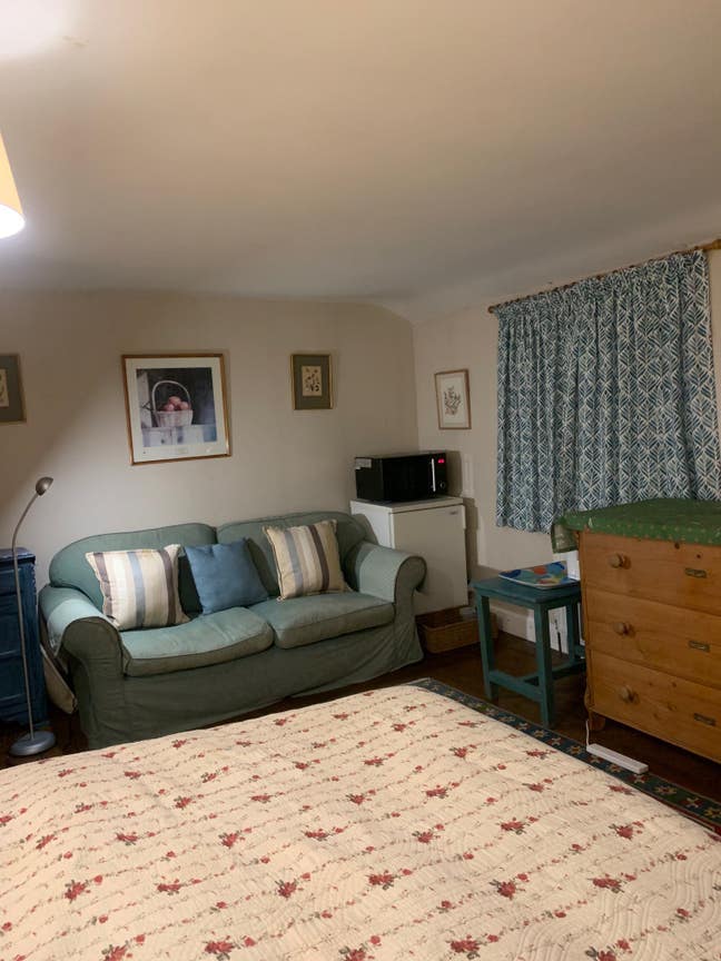 Lodger required for large double room. Main Photo