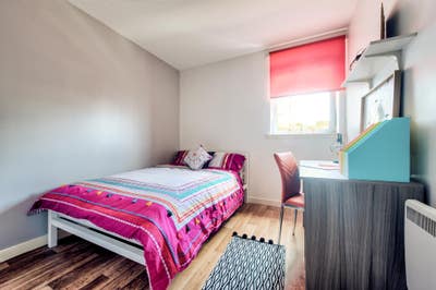 City Centre Studio | Student and  Professionals  Main Photo