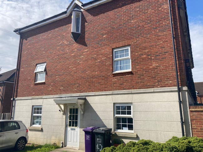 Single Room to Rent in Stevenage Main Photo