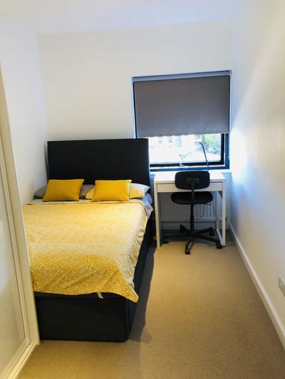 Single Room Main Photo