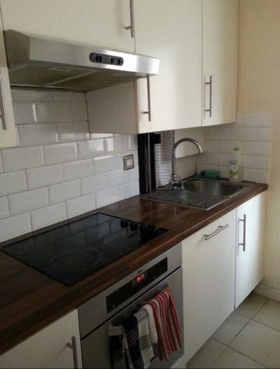 Large double bedroom to let Main Photo