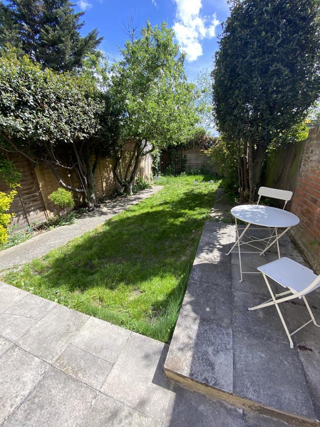 *Reduced* / Lux / Bedroom / Huge Garden / Kensal Main Photo
