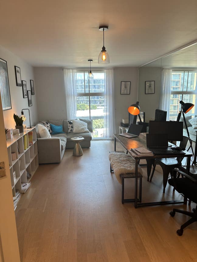 Lovely small apartment 15 mins walk from Chelsea Main Photo