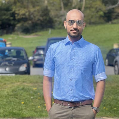 Professional Male seeks a single or double room Main Photo