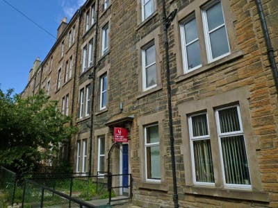 Room  for Rent in 3-Bed Tollcross Flat! Main Photo