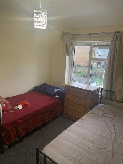 Sharing room Main Photo