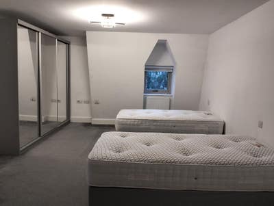 Double room for rent Main Photo