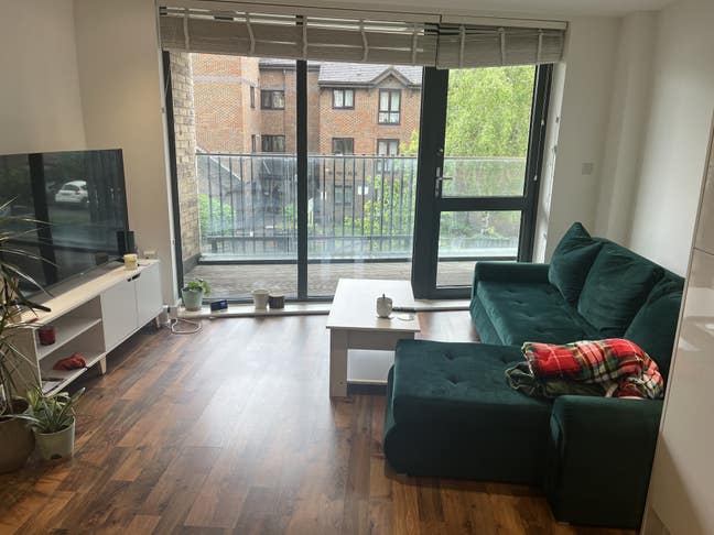 Ensuite in 2 bed 2 bath - South Bermondsey Main Photo