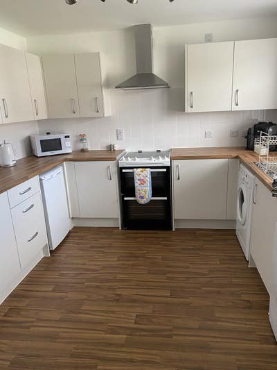 Double room in friendly house Main Photo
