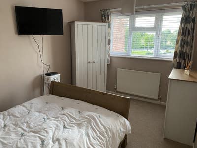 Double room in friendly house Main Photo