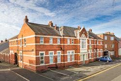  Nice  Large  one  bed  Flat  -Ashton  PR2 Main Photo