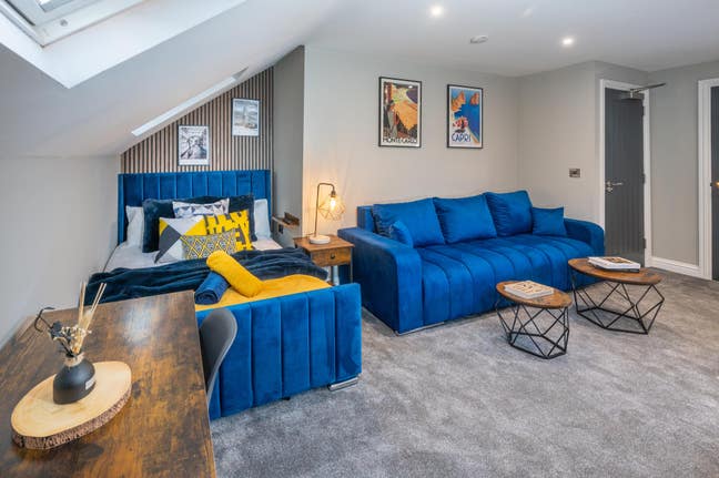 🤩LUXURY🥳Living SN1🏠 Self contained Studio  Main Photo