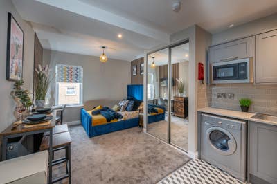 🌼🌟Modern High End Self Contained Studio🙌 SN1  Main Photo