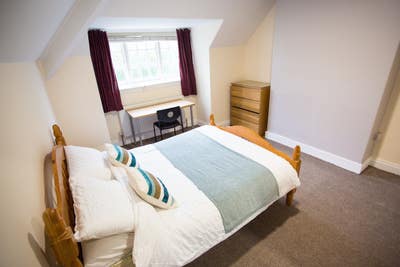🌼 Lovely Cosy Room in Grand House Bills inc 🌼 Main Photo