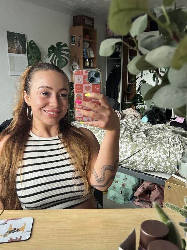 Just waiting for a (house)mate  Main Photo