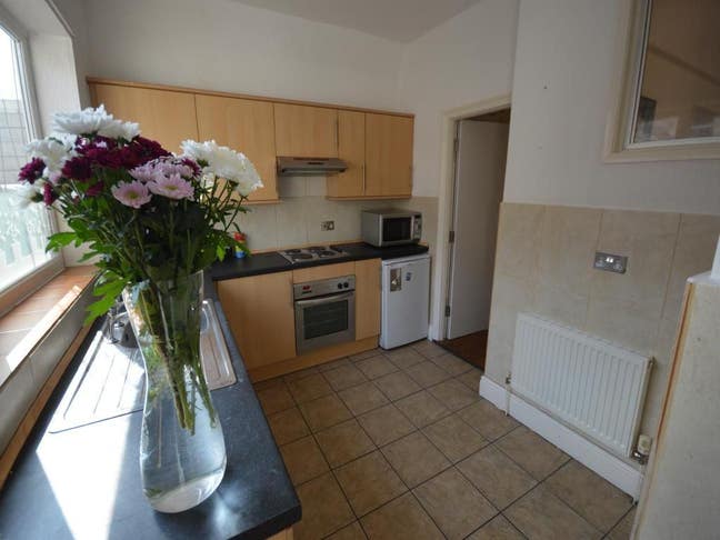 Mature Student/Professionals Spacious Double Room  Main Photo