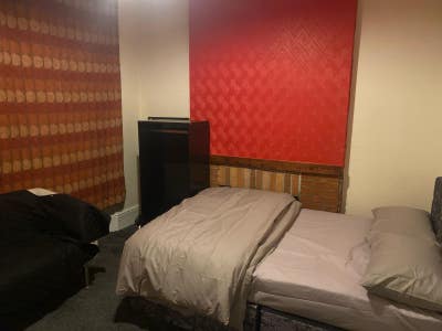 If couples then, 600 is the rent Main Photo