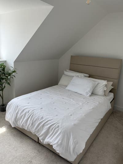 Double bedroom available immediately Main Photo