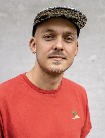 friendly outgoing dane looking for a room Main Photo