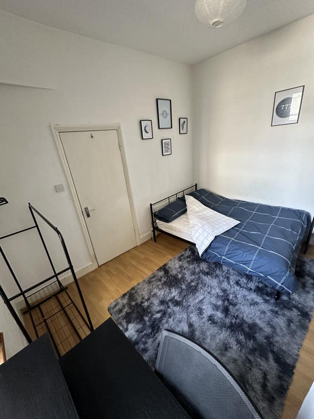 Double Furnished Room Walthamstow Central 2 Mins Main Photo