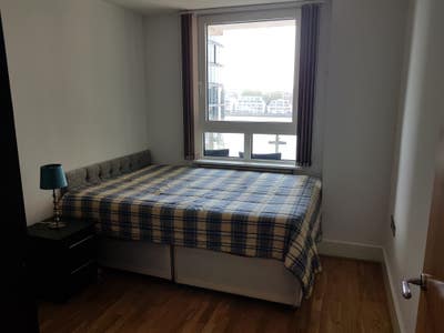 Double Room with own bathroom available in Vauxhal Main Photo