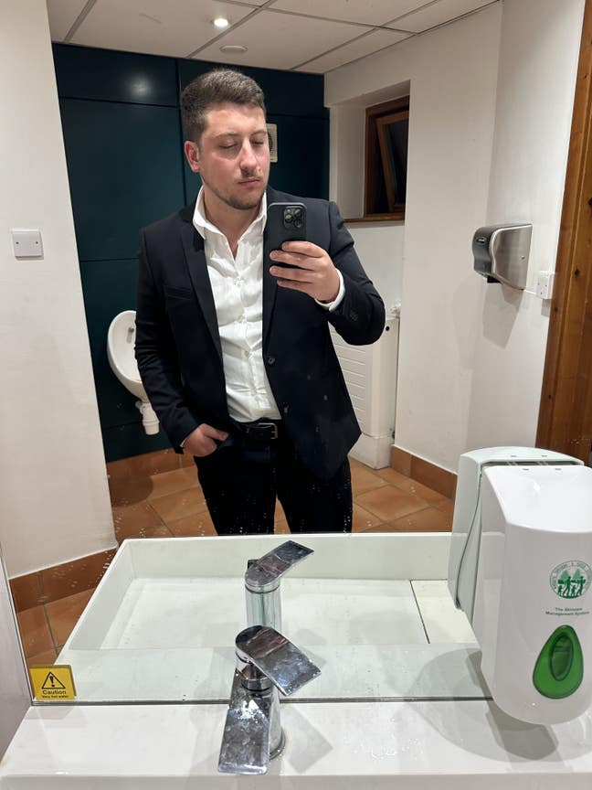 Professional looking for a place to call home :) Main Photo