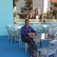 Room needed by professional couple Main Photo