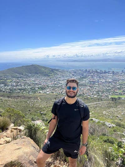 28M Young Working Professional Main Photo