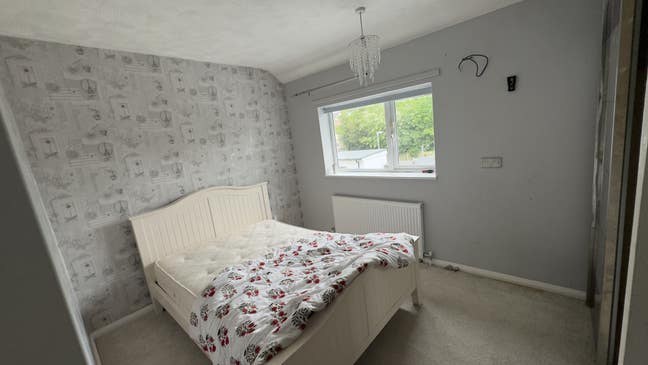 Double Room to Let  Main Photo