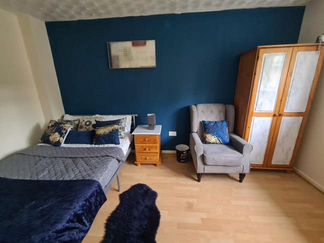 🌟 Modern 1-Bedroom Professional House Share  Main Photo